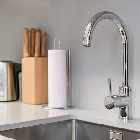 New Lux 2br Flat W/free Parking - Cedofeita Apartment *