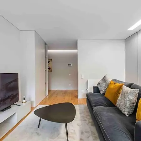 Appartement New Lux 2br Flat W/free Parking - Cedofeita *