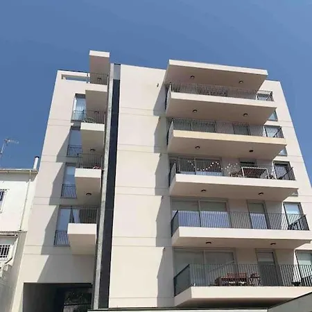 New Lux 2br Flat W/free Parking - Cedofeita *
