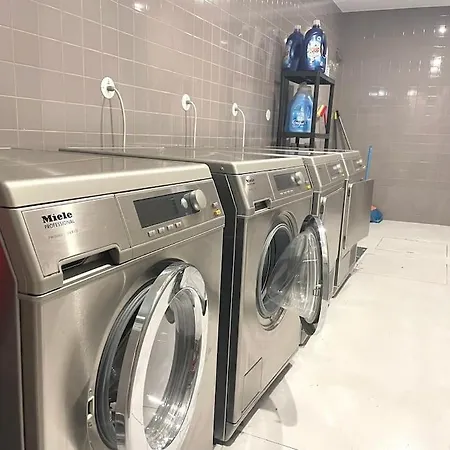 New Lux 2br Flat W/free Parking - Cedofeita